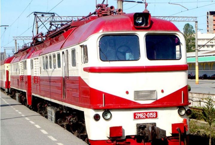 Bakı-Gəncə qatarı ləğv edilir