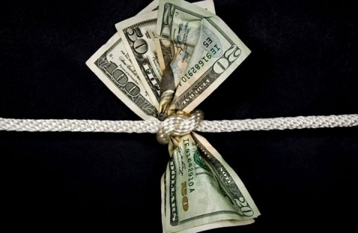 Dolları ən baha alan və ən ucuz satan banklar -YENİLƏNİB