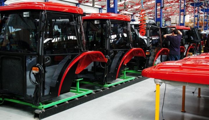 Türkiyənin traktor istehsalçısı hindlilərə satılıb