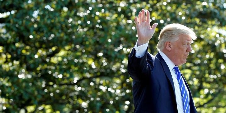 Trump Məsləhətçilər Şurasını ləğv etdi