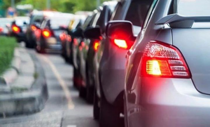 Gürcüstana avtomobillə gedənlər üçün şərtlər dəyişir