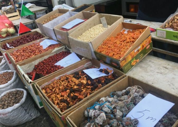 Orta bazar qiymətinə satın alınmış məhsullar yarmarkalara çıxarılıb