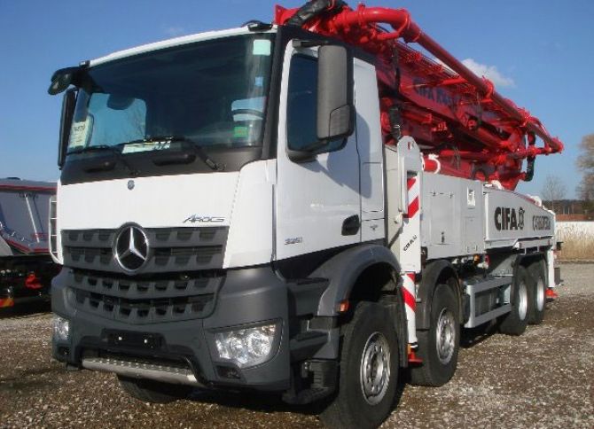 Mercedes Benz haqqında cinayət işi açılıb