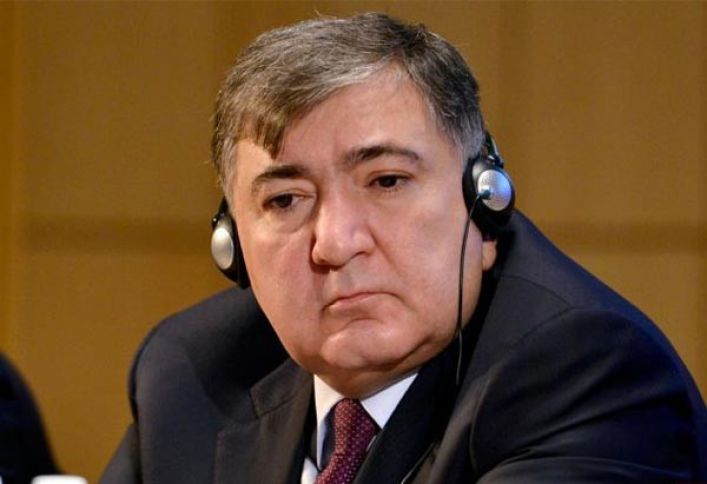 Vergilər naziri 4 departament rəhbərinin vəzifəsini dəyişdi!