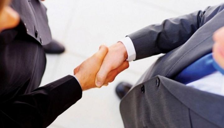 "Unibank" və "Dəmirbank" birləşir? - Bankdan cavab 