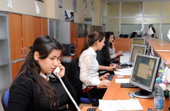 Bank sektorunda işləyənlərin sayı yenidən artır