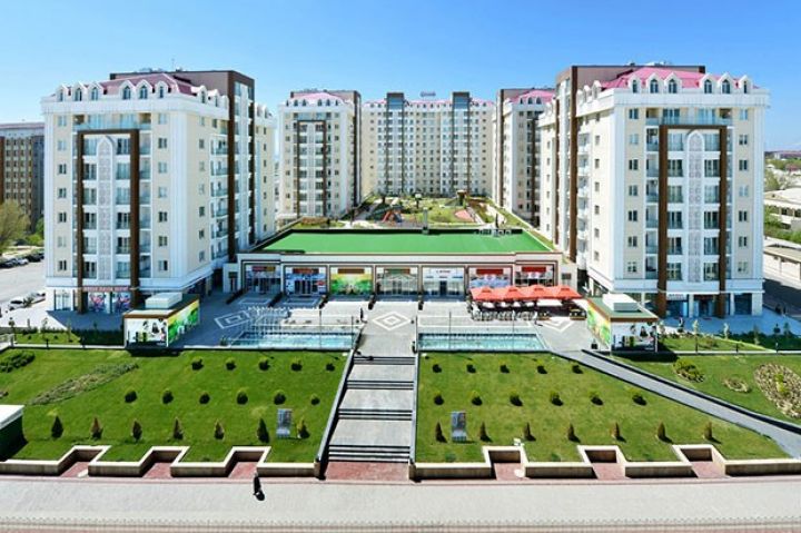 “Gənclər şəhərciyi” yaşayış kompleksi istifadəyə verilib