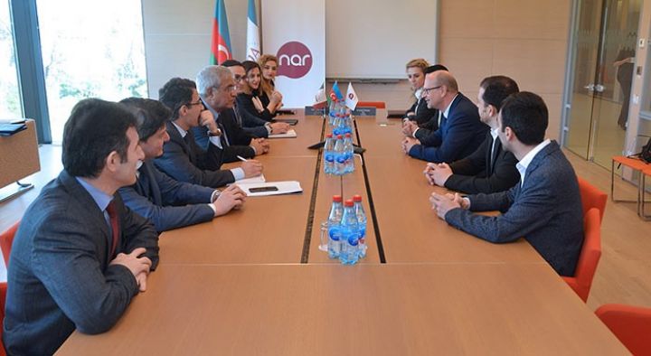 “Nar” ADA Universiteti ilə əməkdaşlığı genişləndirir