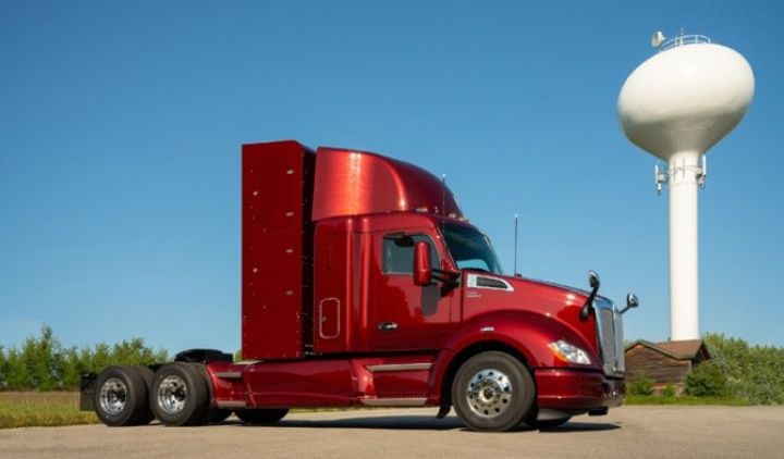 Toyotadan su buxarı ilə işləyəcək yük avtomobili 