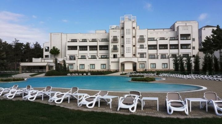 Bu şəhərdə yaşayan 10 nəfərdən biri turizmdə çalışır - AZƏRBAYCANDA