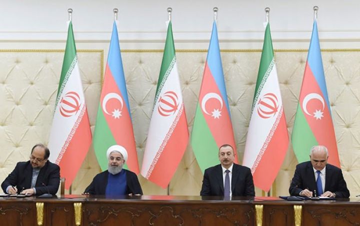 Azərbaycan-İran sənədləri imzalanıb