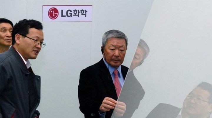 Məşhur şirkətin rəhbəri öldü