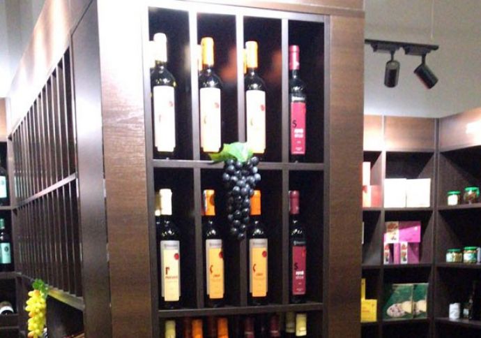 Şanxayda Azərbaycan Şərab Evi açılıb