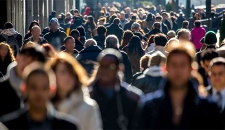 10 milyona çatmağa 50 min nəfər qaldıq