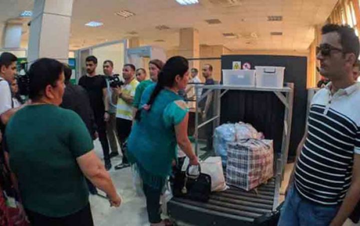 Gömrükdən ödənişsiz buraxılan siqaret və alkaqollu içkilərlə bağlı qərar  - 3 DƏFƏ AZALDILDI