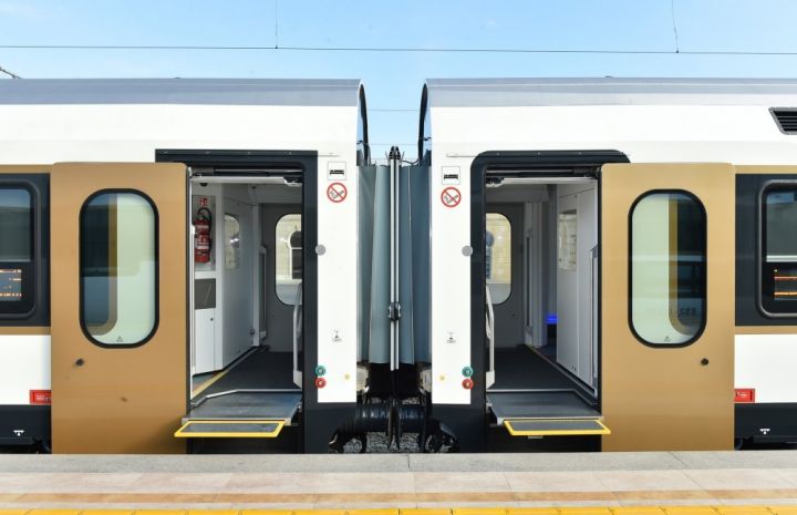 "Azərbaycan Dəmir Yolları"nın yük və sərnişin daşınmasından gəlirləri artıb