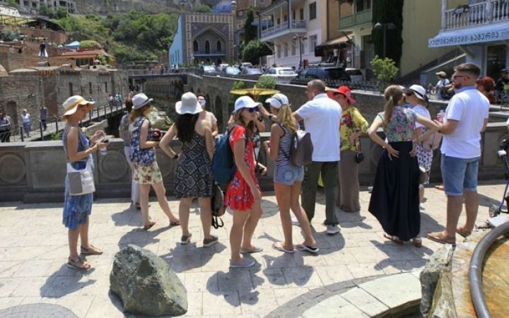 Azərbaycandan Gürcüstana səfər edənlərin sayı 13% artıb