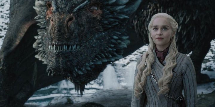 "Netflix" "Game of Thrones"un yaradıcılarını 200 milyon dollara transfer etdi
