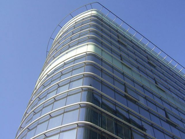 Energetika Nazirliyi biznes mərkəzini tərk edir