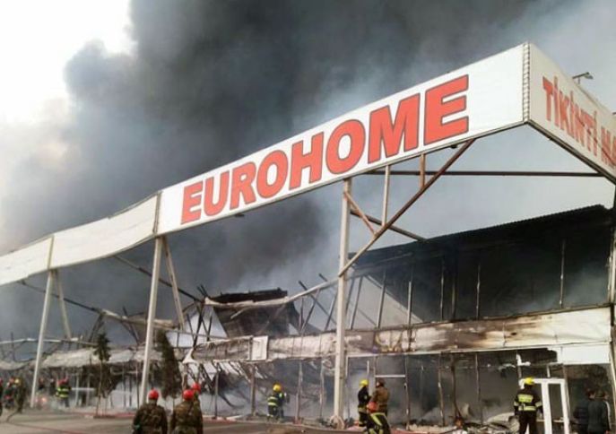 “100-dən çox mağazaya ziyan dəyib”