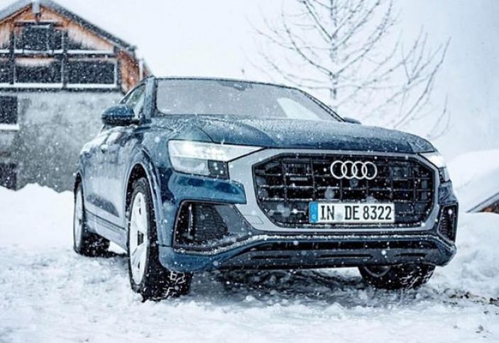 <p><a href="https://www.audi.az/az/models/q8" target="_blank" <font color=red>Qarlı və buzlu yollar uzun məsafələri qət etməyə mane ola bilməz - Audi Q7</font><p>