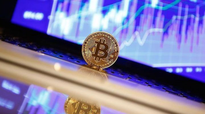 "Bitcoin-in bazar həcmi 7 trilyon dolları aşa bilər"