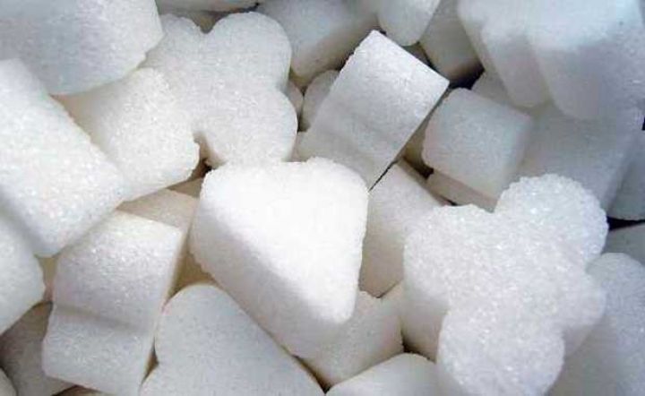 Azərbaycan iyunda Ukraynadan qəndin əsas idxalçısı olub