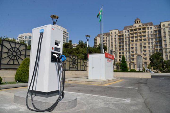 Azərbaycanda elektromobillər üçün doldurma stansiyaları quraşdırılır - ÜNVANLAR