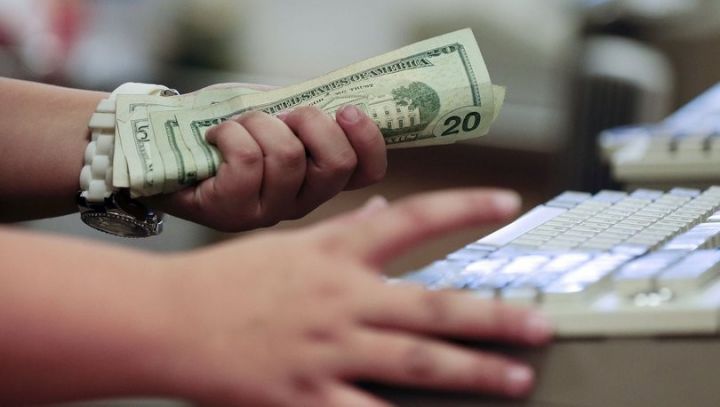 Ləğv prosesində olan banklara kredit borcları restrukturizasiya olunacaq şəxslərin nəzərinə!