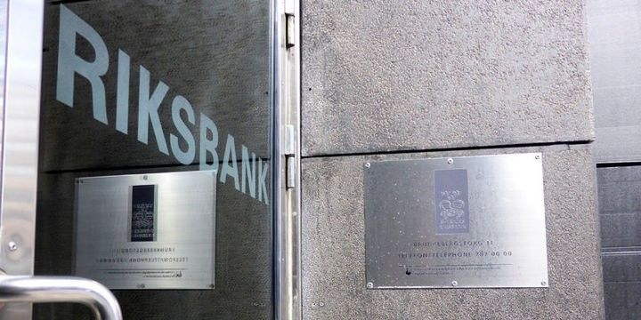 İsveç faizi dəyişdirmədi