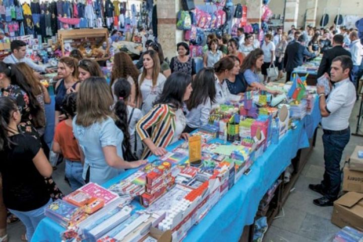 Bu il bir uşağın məktəb xərci neçəyə başa gəlir? - YARMARKALARDA QİYMƏTLƏR 