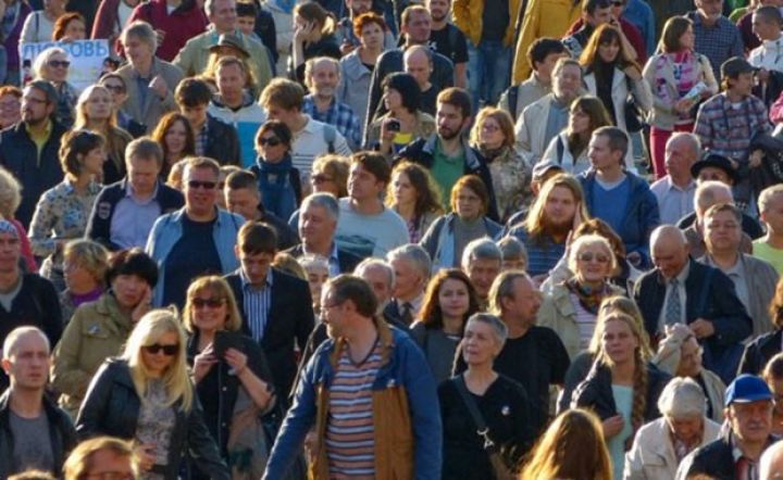 Ukrayna əhalisi son iki ildə 3 milyon nəfər azalıb