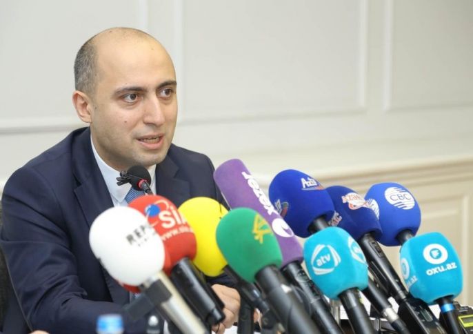 Özəl məktəblərdə işləyən əcnəbi müəllimlərin ölkəyə gəlməsi qaydası açıqlanıb