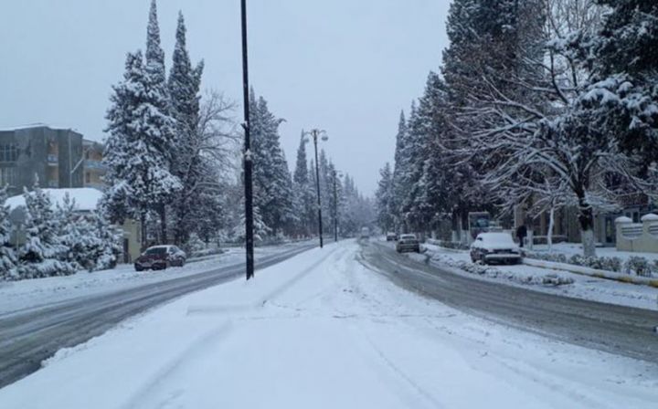 Bakıya sulu qar, rayonlara qar yağacaq - XƏBƏRDARLIQ