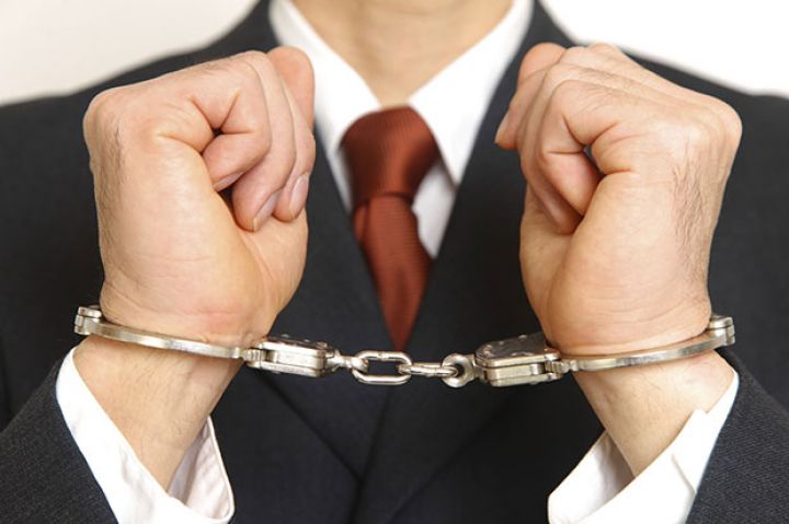 Azərbaycanda 10 vəzifəli şəxs həbs edilib - SİYAHI