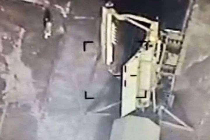 Azərbaycan Ordusu  düşmənin "S-300" sistemini məhv etdi - VİDEO