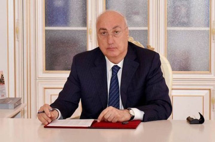 Milyonluq borc qalmaqalı - icra başçısı məhkəməyə verildi