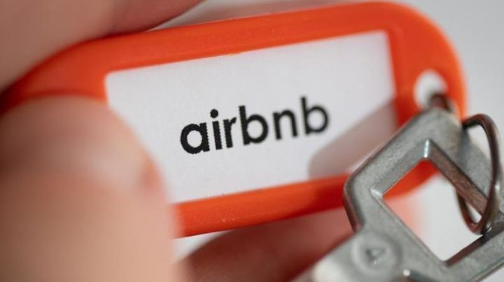 Airbnb-nin gəlirləri 300% artıb