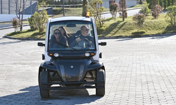 İlham Əliyev ailəsi ilə otellə tanış oldular - FOTOLAR