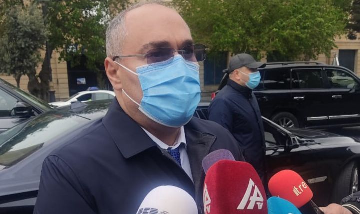 Gömrüyün sədri: "Gələn il hibrid və elektrik avtomobilləri gömrük rüsumundan azad olunacaq"