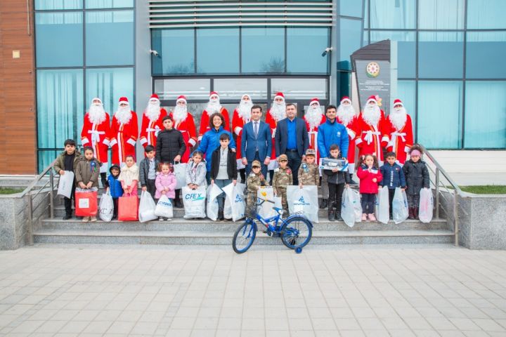 Avrora Qrup Yeni İl ərəfəsində “ASAN Məktub”la uşaqların arzularını reallaşdırıb