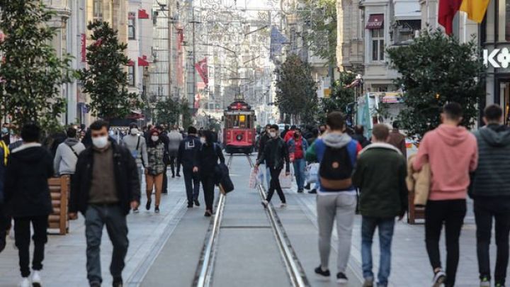 Türkiyədə işsizlər azalıb