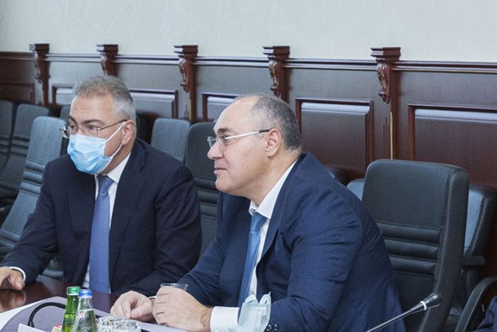 Türkiyə şirkətilə Gömrük Hospitalının genişləndirilməsi müzakirə edilib