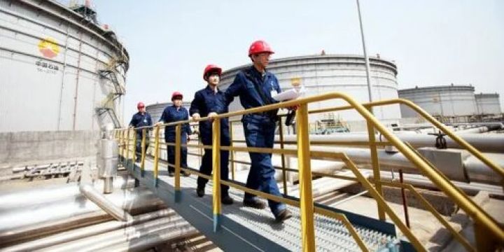 Yaponiya qiymətləri sabitləşdirmək üçün ehtiyatlardan neft satışına icazə verə bilər