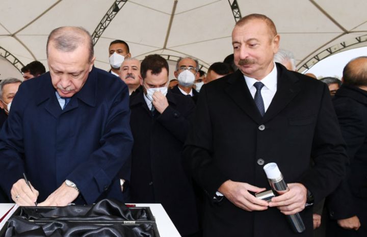 Zəngilanda “Dost Aqropark”ın təməli qoyuldu