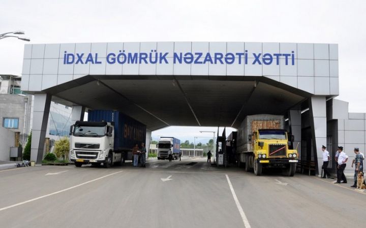 Azərbaycanın idxalı 24,8 faiz artıb, ixracı isə 8,6 faiz azalıb