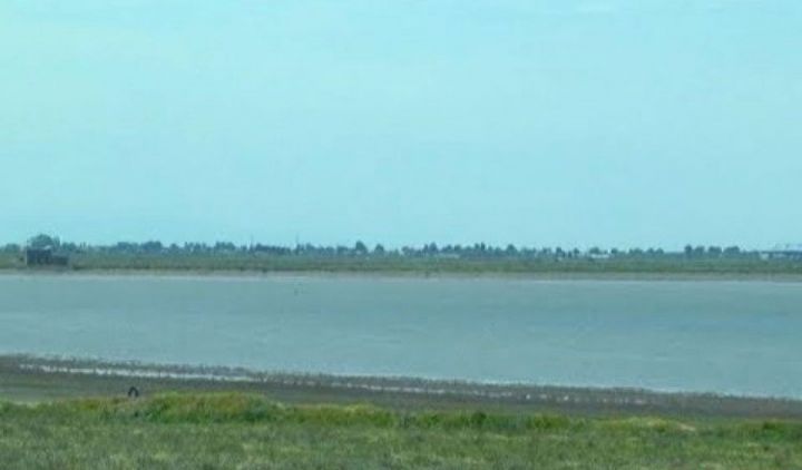 Parlamentdə Hacıqabul gölünün bərpası üçün komissiya yaradılacaq