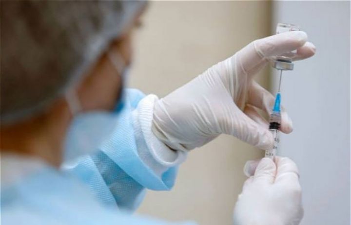 Vətəndaşlar “Yeni klinika”da randevu sistemindən istifadə etmədən peyvənd vurdura bilərlər