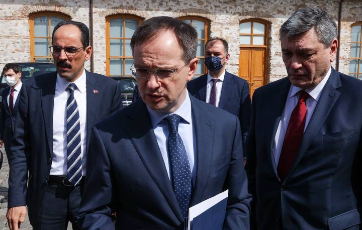 Rusiya: Ukraynadan yazılı təkliflər aldıq