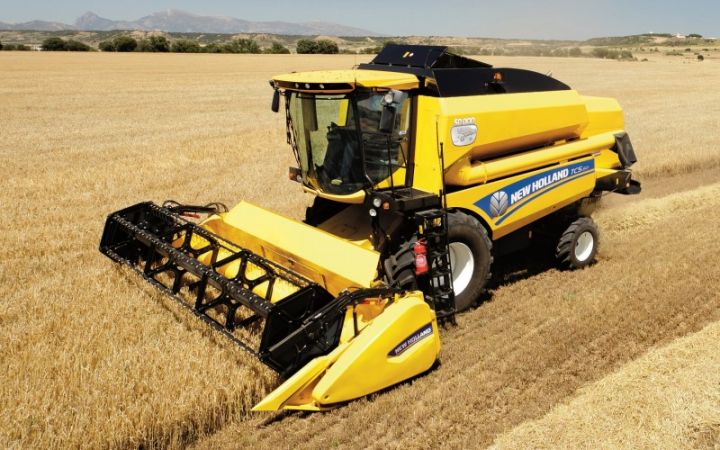 “Aqroservis” 50 ədəd taxılyığan kombayn satın alır